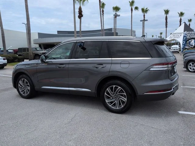 Certified Used 2023 Gray Metallic Lincoln Standard image 6