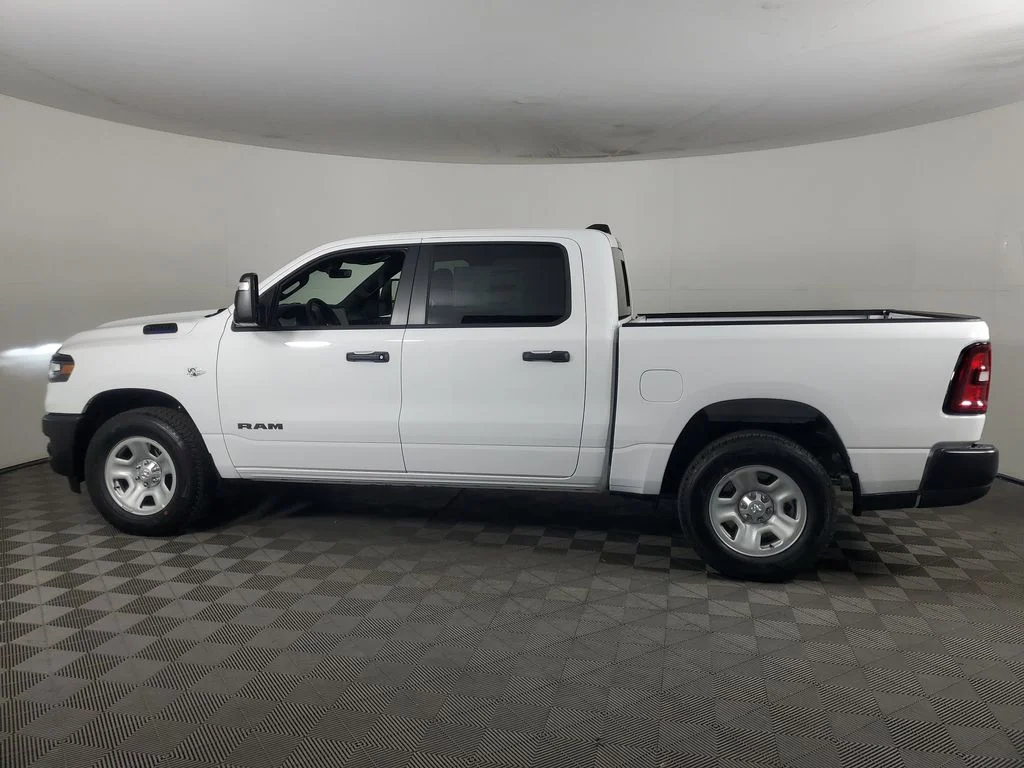 New 2026 Bright White Clear-Coat Exterior Paint RAM Tradesman image 7