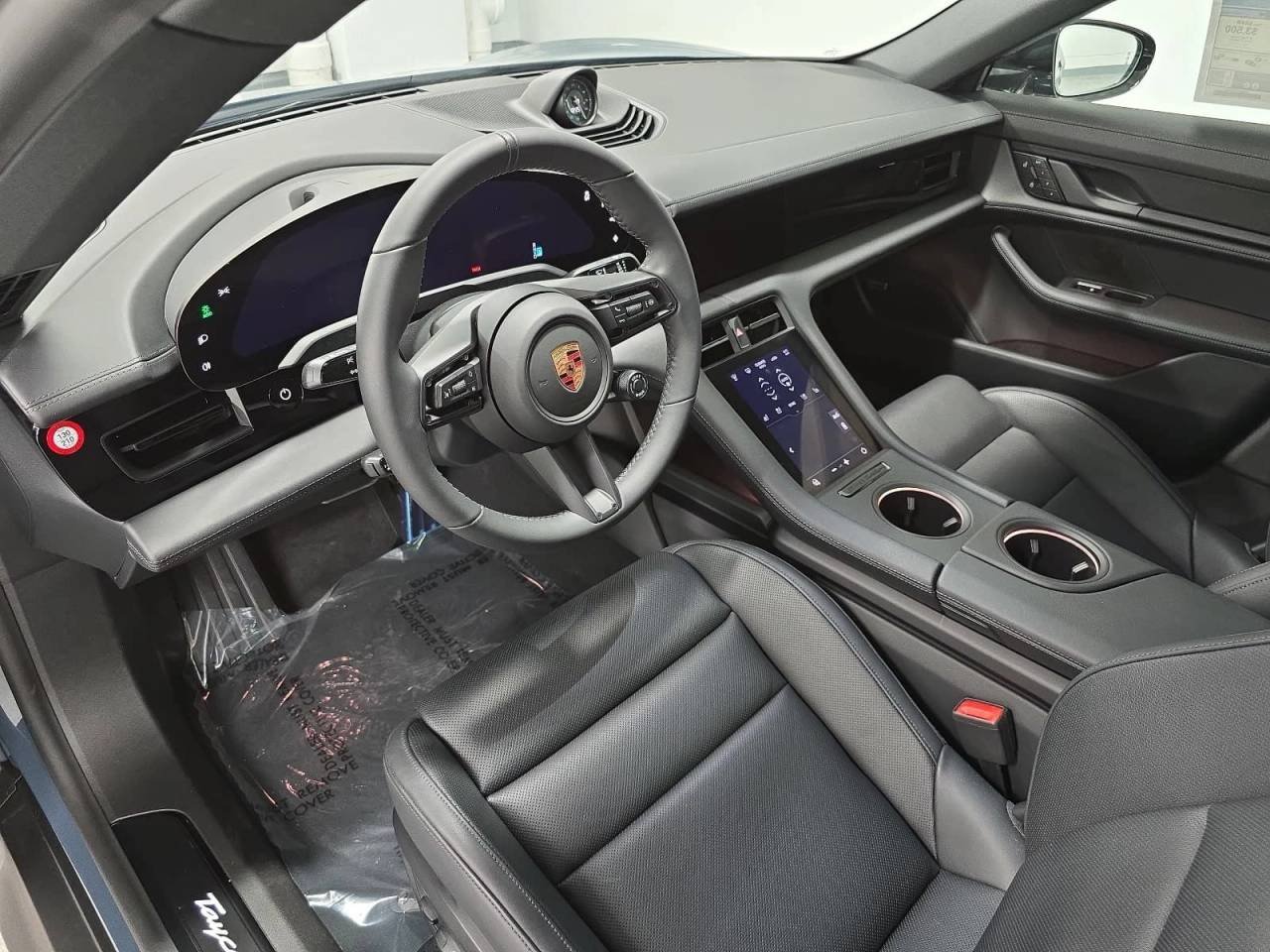 2026 Porsche Taycan S - Photo 4