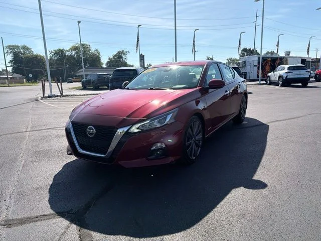 Used 2019 Red Nissan 2.0 Edition ONE image 20