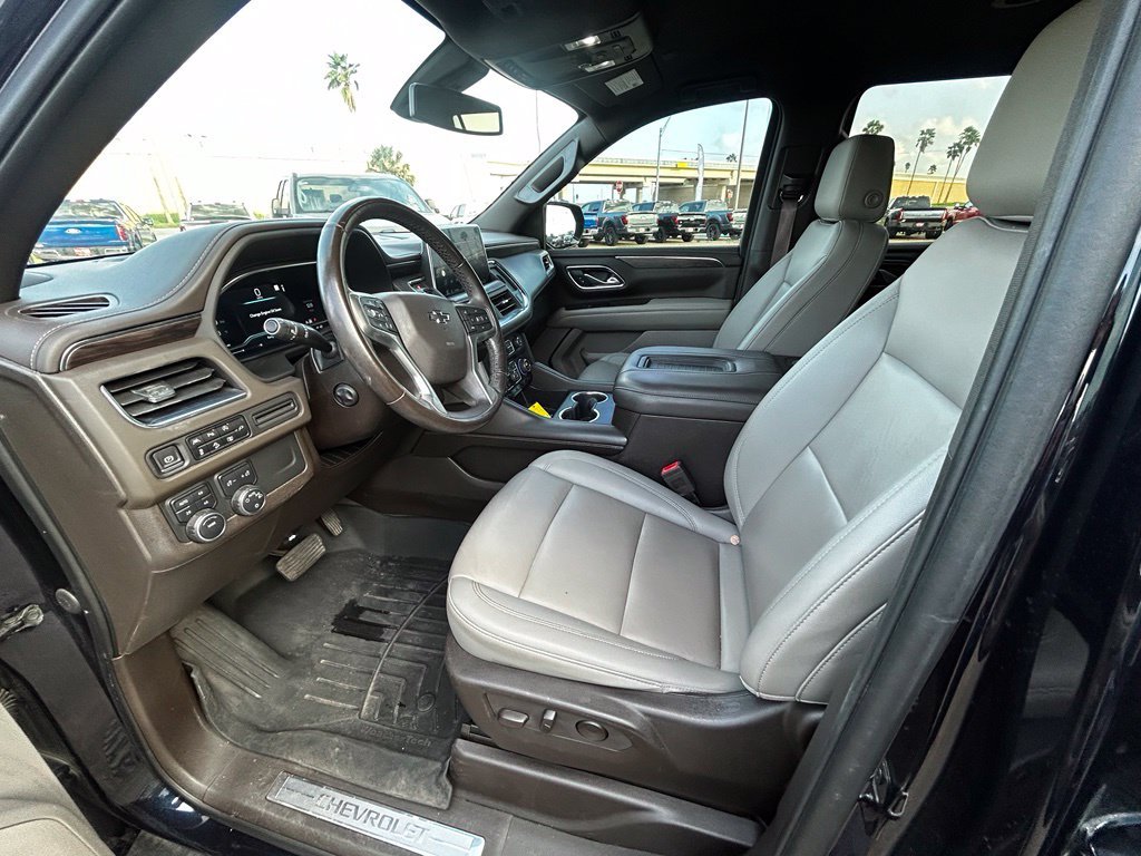 Used 2022 Blue Chevrolet Z71 image 11
