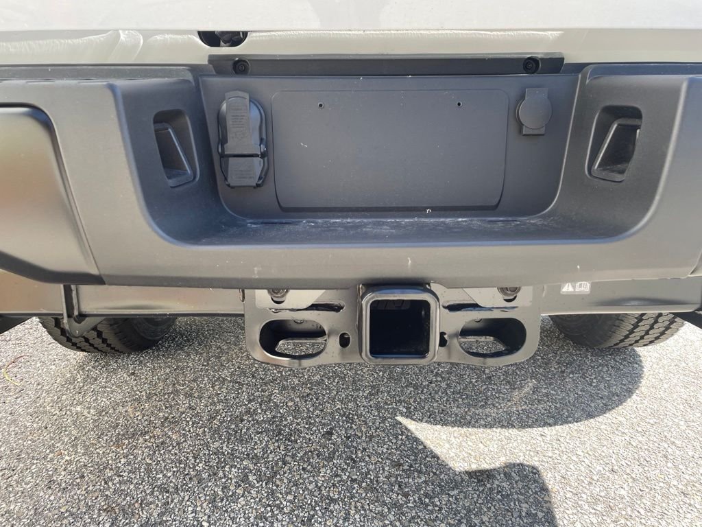 New 2026 Oxford White Ford F-350® XL image 8