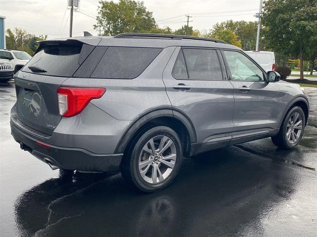 Used 2022 Carbonized Gray Ford XLT image 11