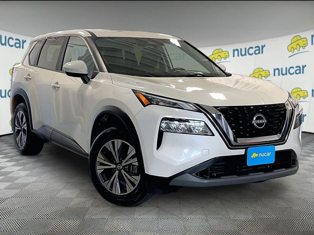 Used 2023 White Nissan SV image 1
