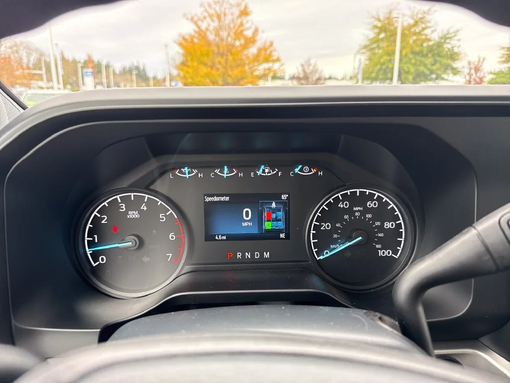 New 2027 Gray Ford XLT image 21