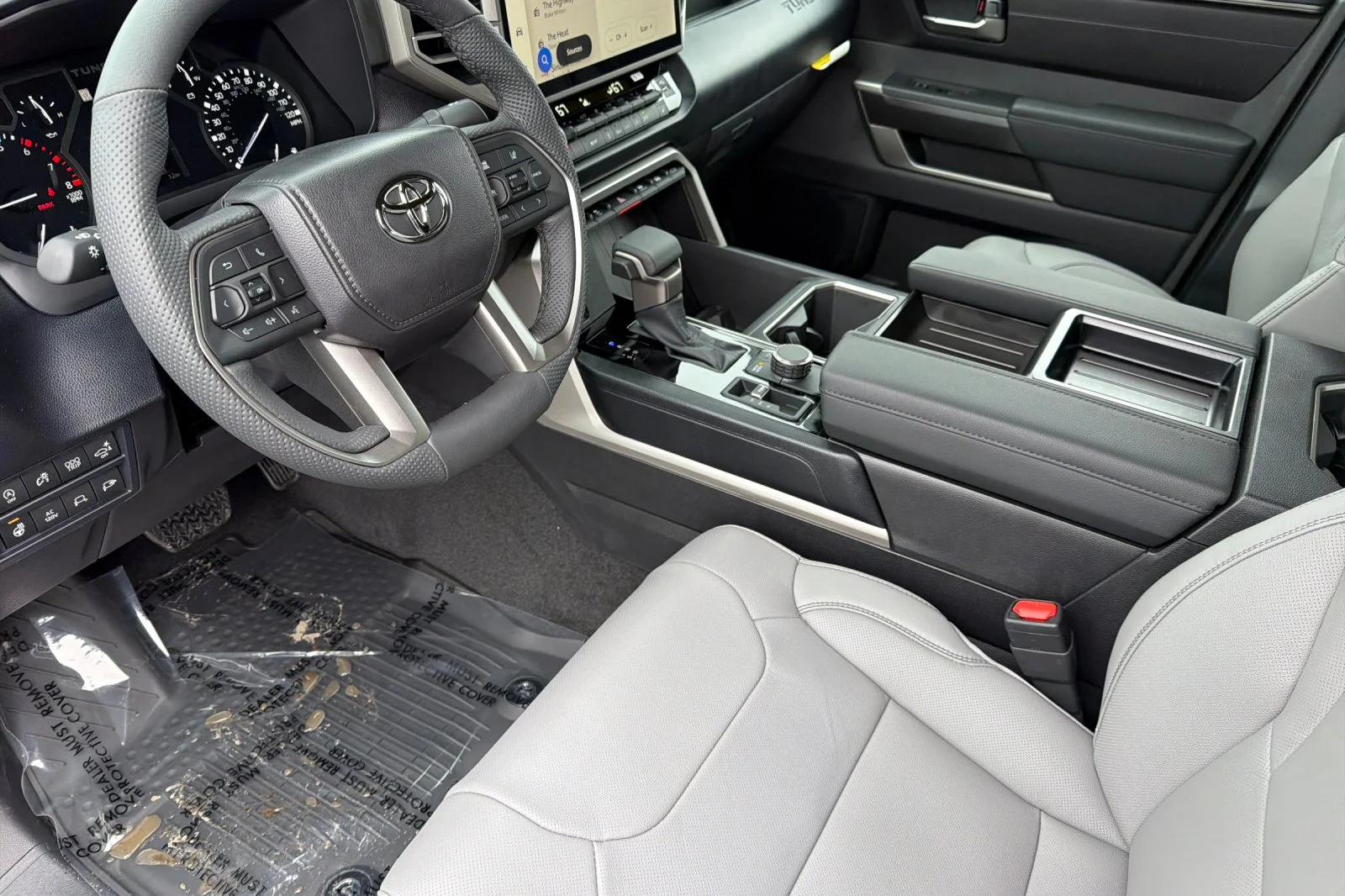 New 2026 Magnetic Gray Metallic Toyota  SR5 image 7