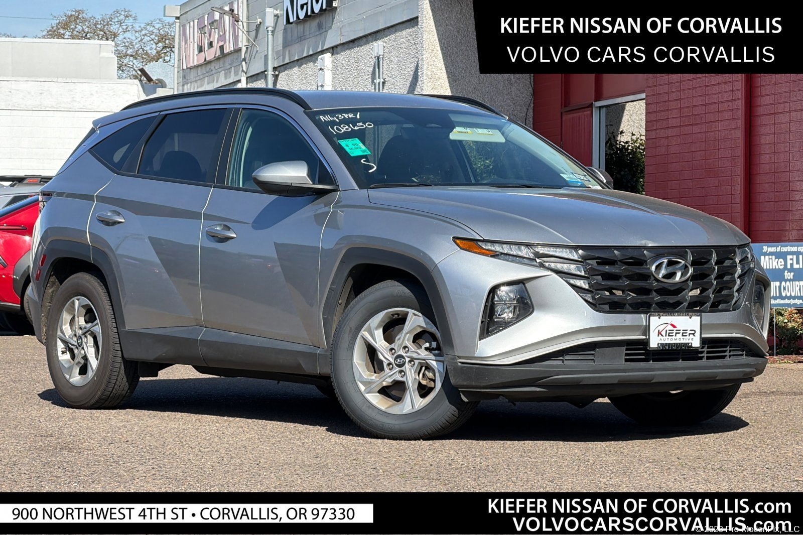 Used 2024 Shimmering Silver Hyundai SEL image 1