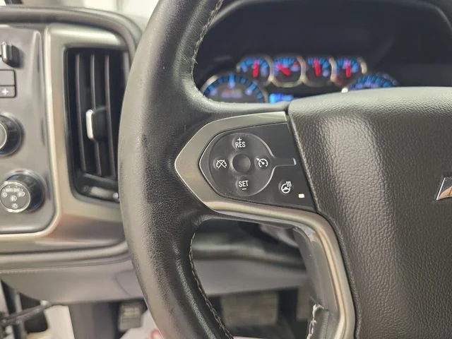 Used 2018 Summit White Chevrolet LTZ image 32