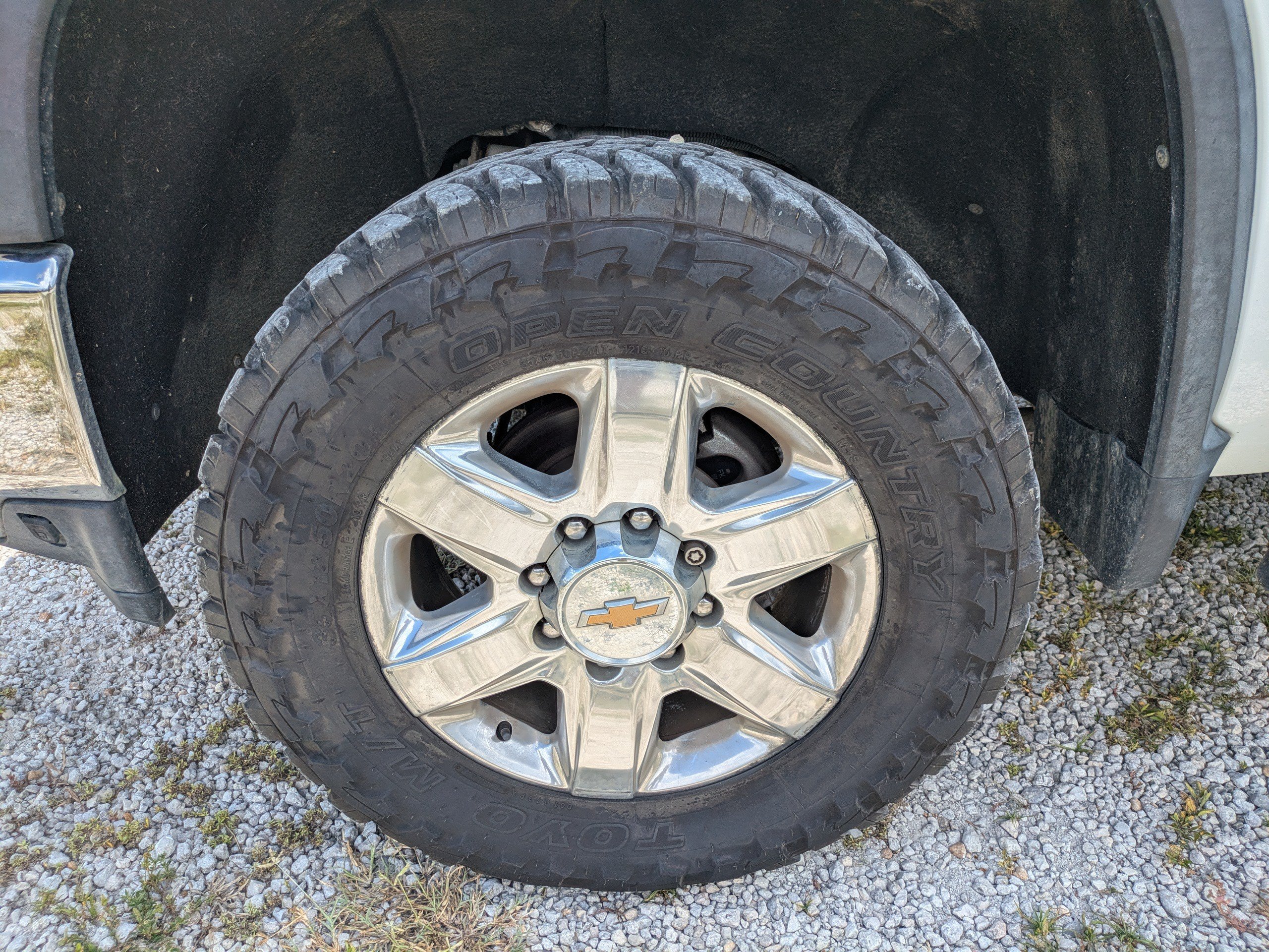 Used 2021 Summit White Chevrolet LTZ image 11