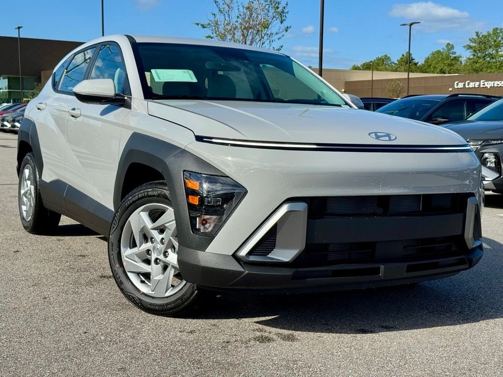 Certified Used 2026 Gray Hyundai SE image 1