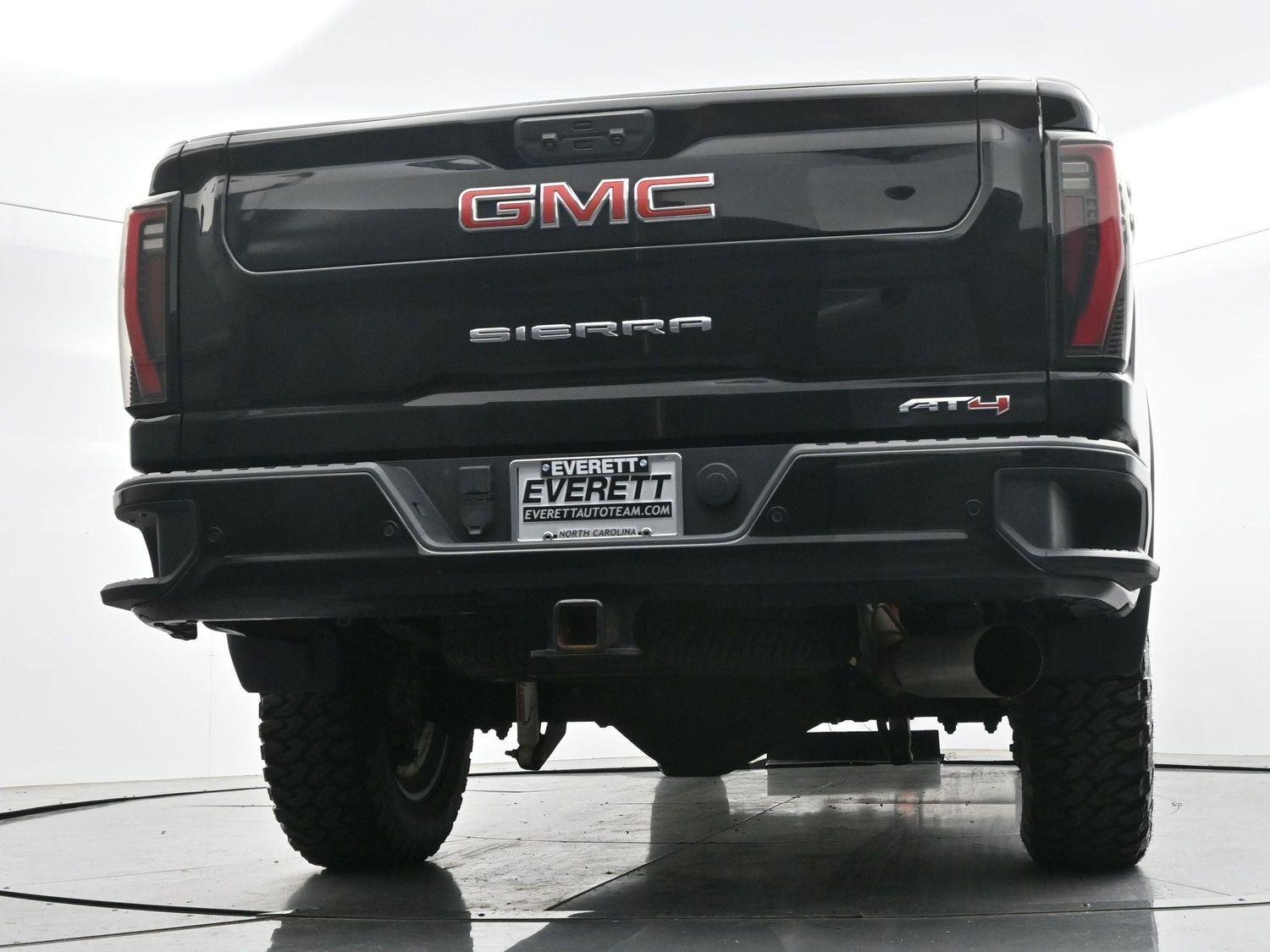 Used 2024 Onyx Black GMC AT4 image 51