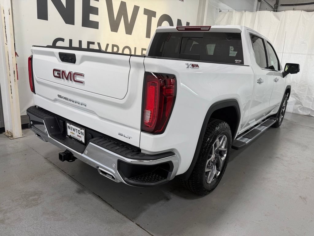 New 2026 Summit White GMC SLT image 31