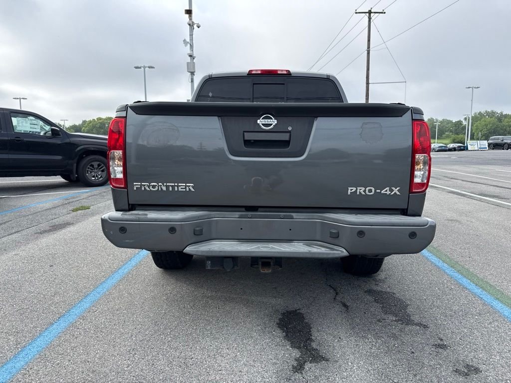 Used 2016 Gray Nissan PRO-4X image 5