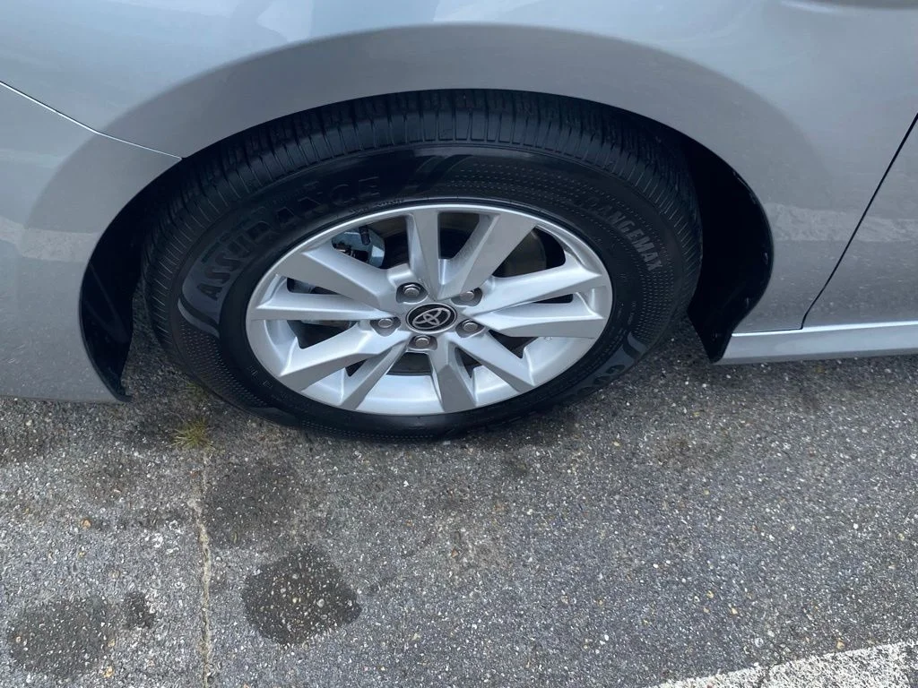 Used 2025 Silver Toyota LE image 20