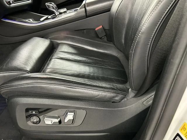 2022 BMW X5 M50i - Photo 25