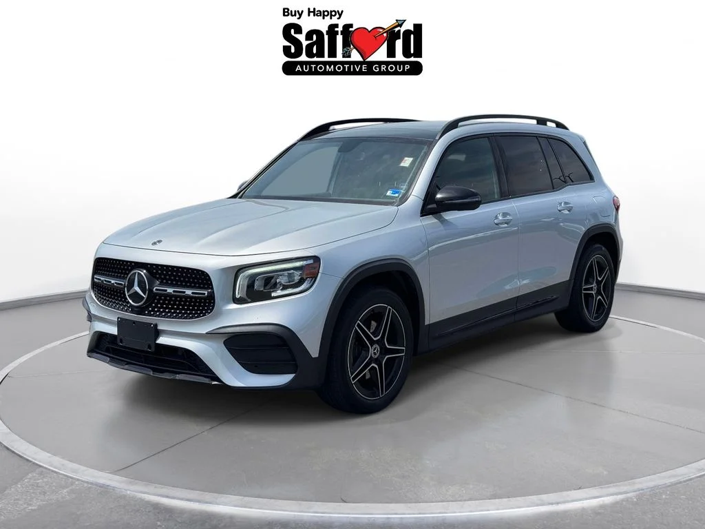 Used 2020 Gray Mercedes-Benz GLB 250 image 1