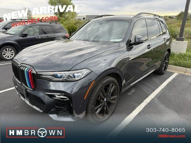Used 2022 Gray Metallic BMW M50i image 2