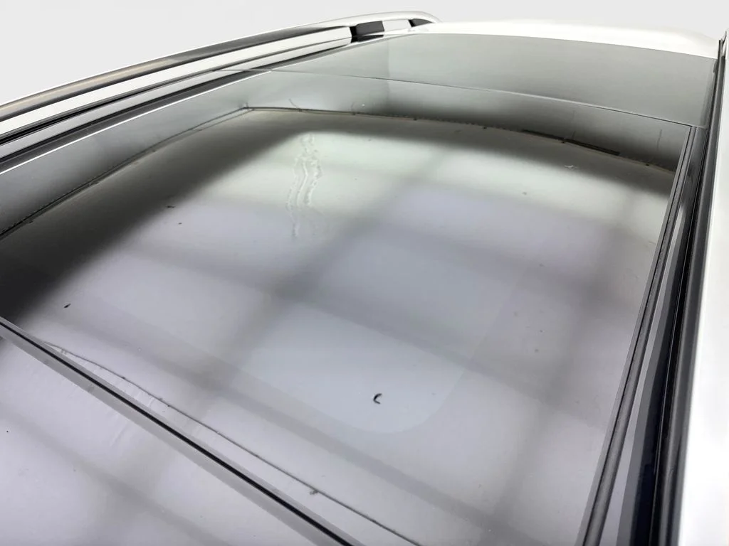 Used 2024 White Mercedes-Benz GLB 250 image 20
