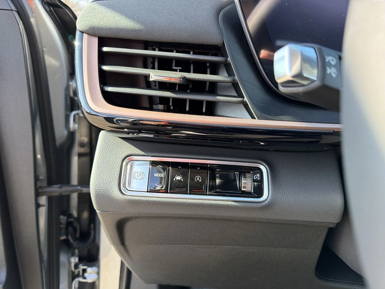 New 2026 Moonstone Gray Metallic Buick Sport Touring image 15