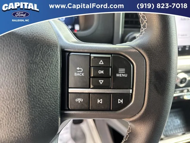 Used 2025 Blue Ford XLT image 23