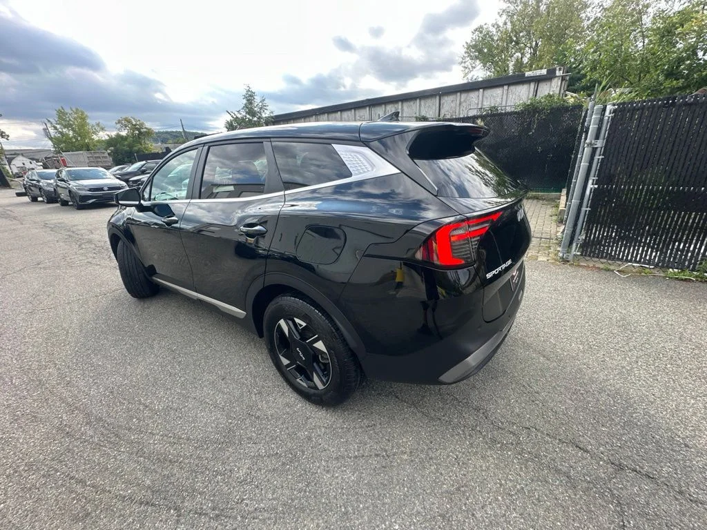 Used 2026 Black Kia LX image 4