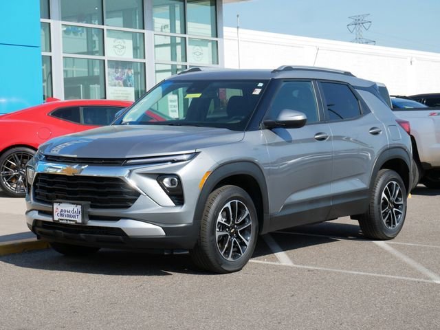Used 2025 Chevrolet Trailblazer LT with VIN KL79MRSL8SB212771 for sale in Roseville, Minnesota