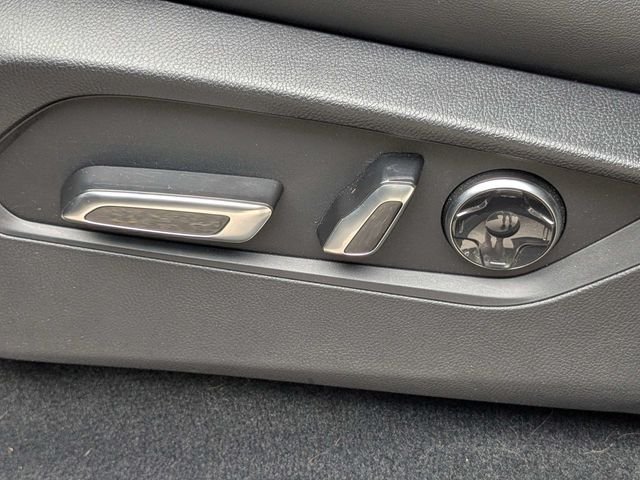 Used 2022 Silver Acura Technology image 22