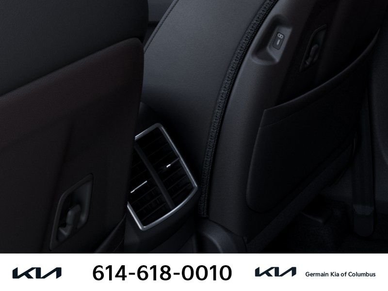 New 2026 White Kia X-Pro Prestige image 29