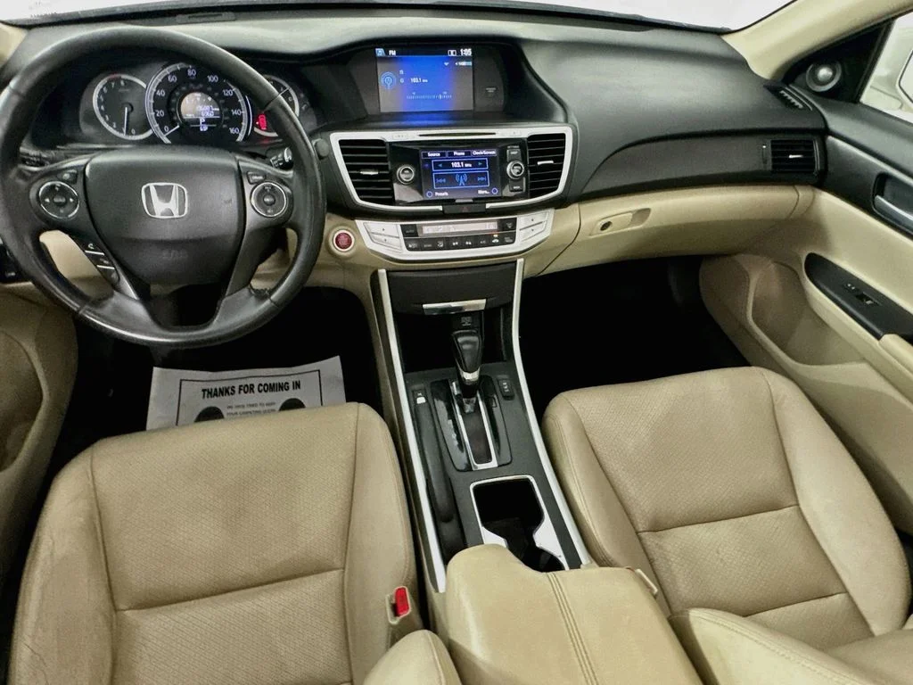 Used 2014 White Orchid Pearl Honda EX-L image 27