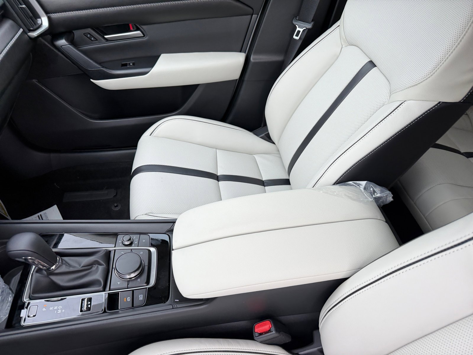 2026 Mazda CX-50 Turbo - Photo 14