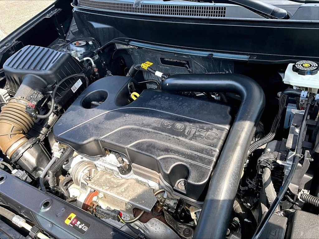 Used 2023 Gray Chevrolet RS image 35