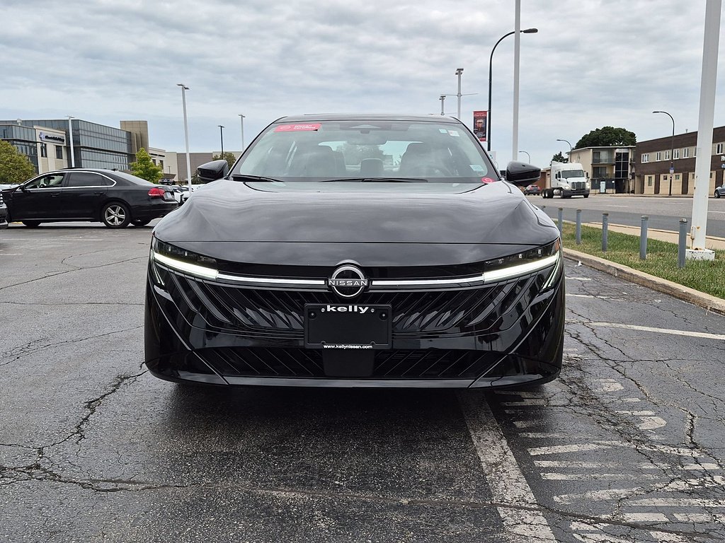 Used 2026 Super Black Nissan SL image 34