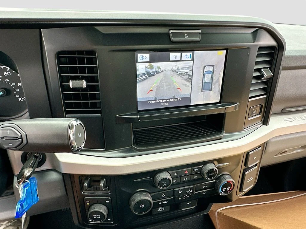 2026 Ford F-250 Super Duty XLT - Photo 8