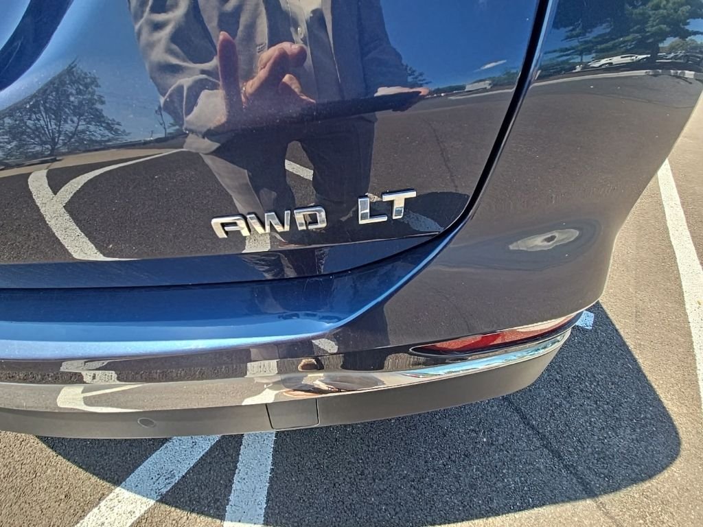 Used 2019 Storm Blue Metallic Chevrolet LT image 10