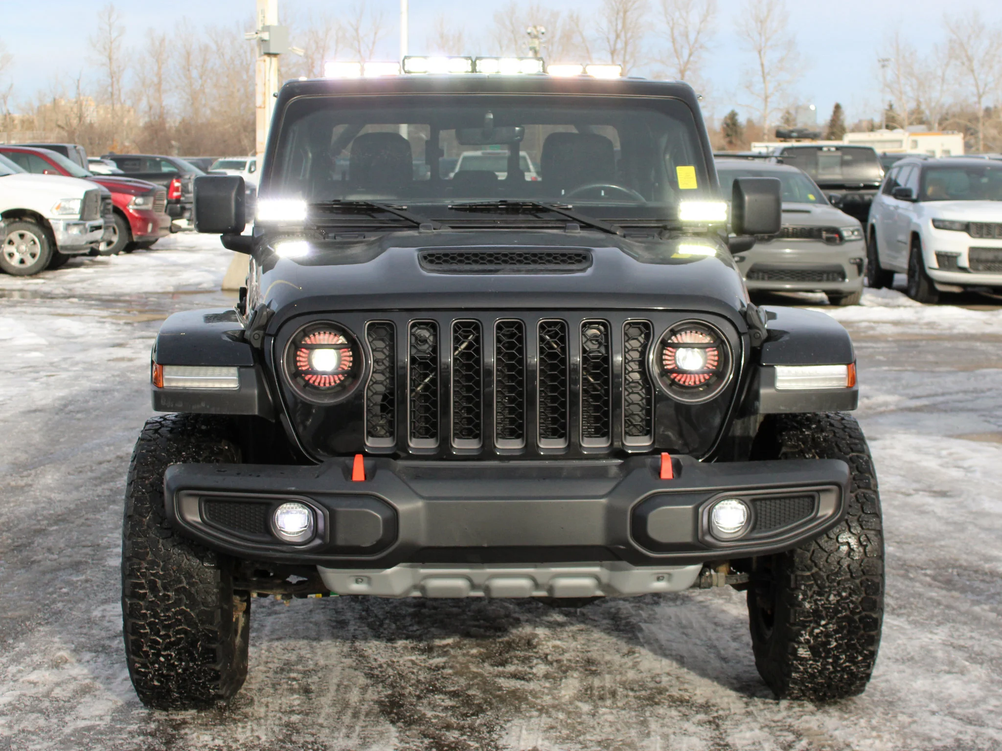 Certified Used 2021 Black Jeep Mojave * No Accidents | Heated Seats | LED Light Bar | V6 | Trailer Tow | FOX Suspension image 12