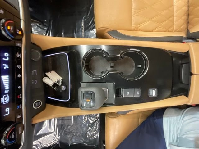 Used 2023 Gray Nissan Platinum image 21
