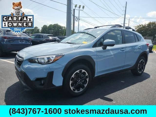 Used 2022 Gray Subaru Premium image 11