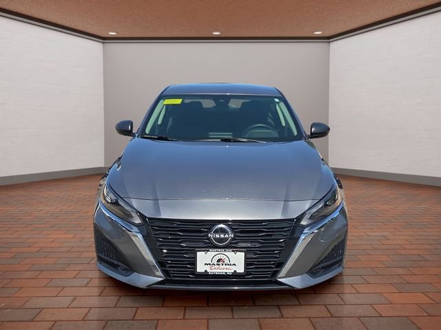 Used 2024 Gun Metallic Nissan 2.5 S image 23