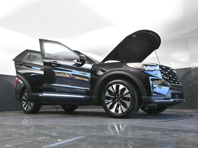 2025 Ford Explorer Platinum - Photo 47