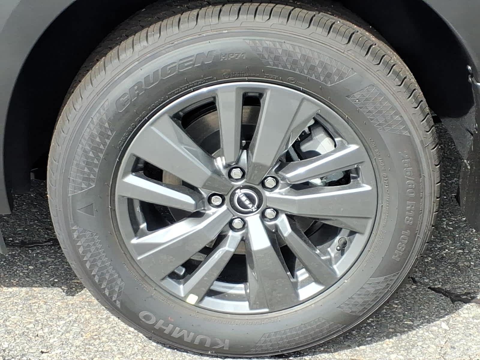 New 2026 Super Black Nissan SV image 5