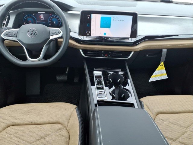 New 2026 Deep Black Pearl Volkswagen SE w/Technology 4M image 14