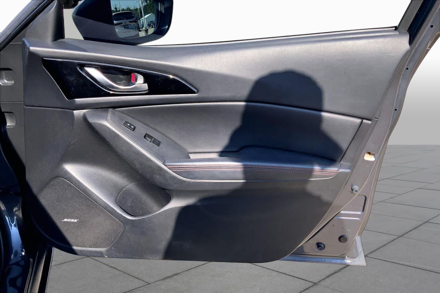 Used 2015 Meteor Gray Mica Mazda s Grand Touring image 23