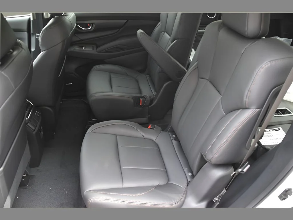 New 2026 CRYSTAL WHITE PEARL Subaru Limited Bronze Edition 7-Passenger image 14