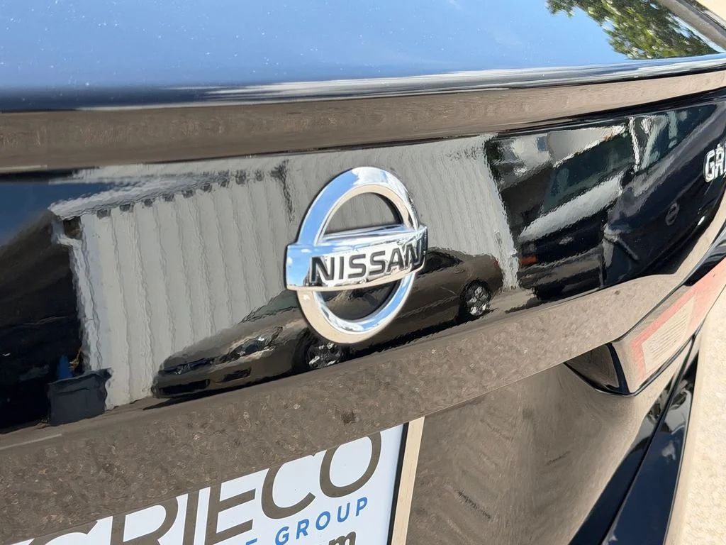 Certified Used 2020 Black Nissan 2.5 S image 15