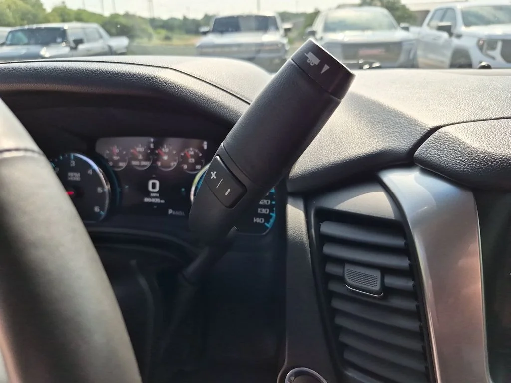 Used 2017 Gray Chevrolet Premier image 31