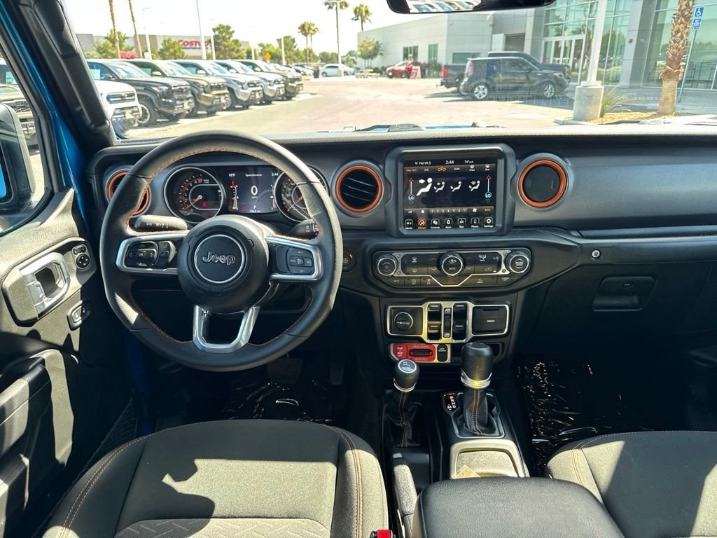 Used 2023 Blue Jeep Mojave image 17