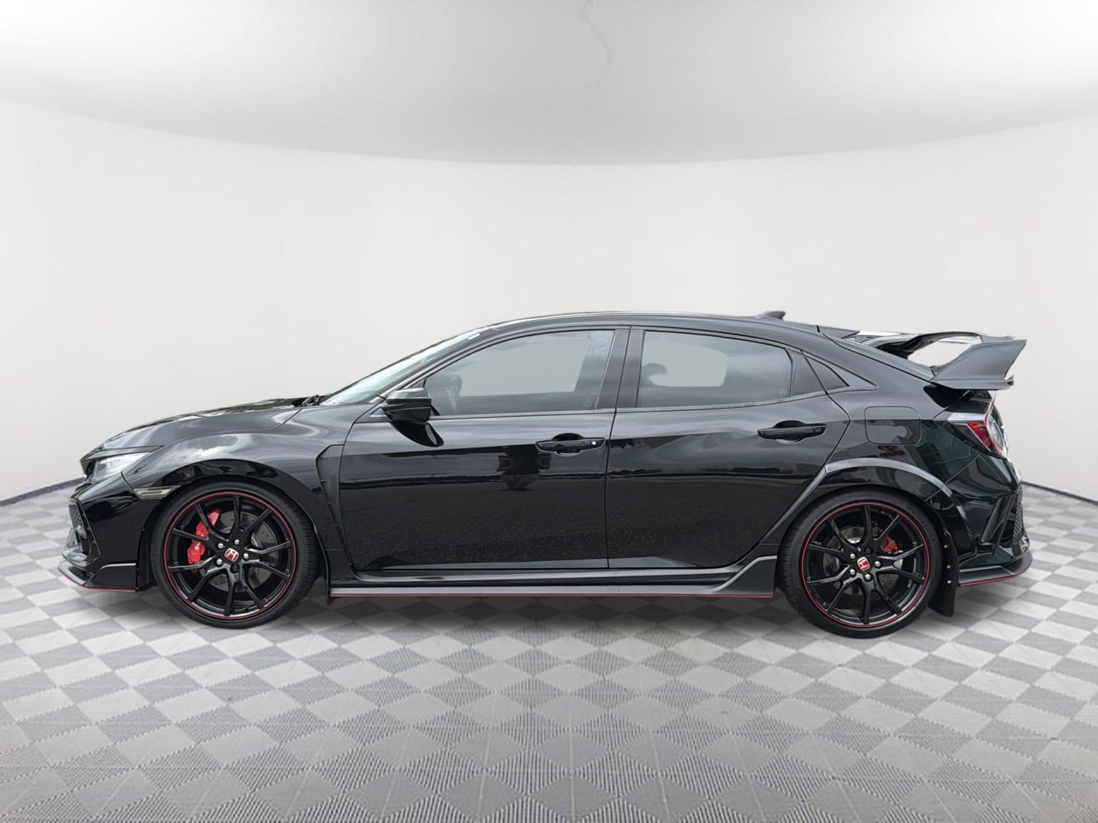 Used 2017 Crystal Black Pearl Honda Type R Touring image 12
