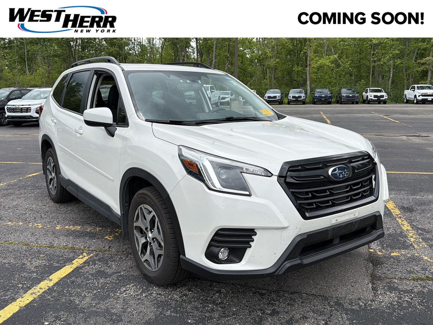 Used 2024  Subaru Premium image 1