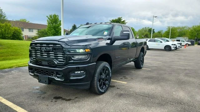 New 2026 Diamond Black Crystal Pearl-Coat Exterior Paint RAM Big Horn image 9