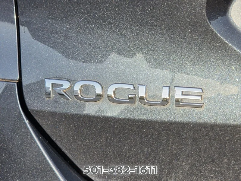 Used 2015 Arctic Blue NISSAN SV image 4